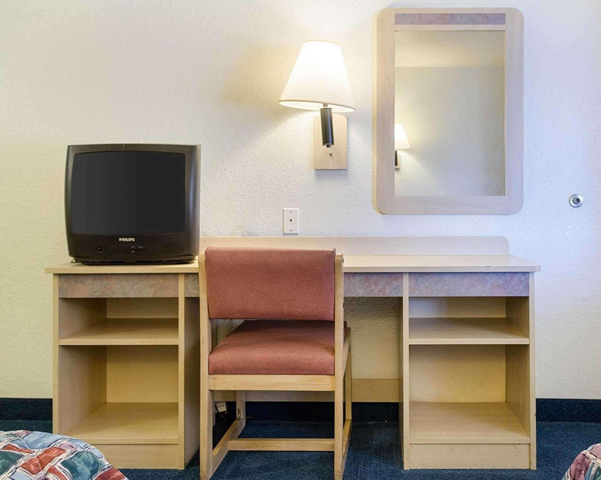 Rodeway Inn Columbus Luaran gambar